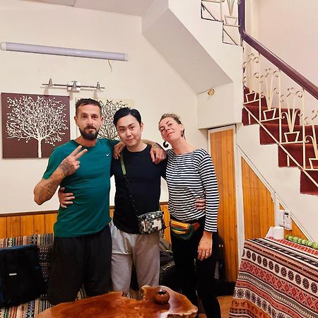 Happy Old House 1738 Apartment Hanoi Bagian luar foto
